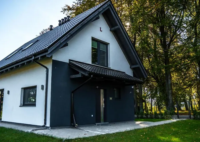 Villa Domowy Zakatek Tuchom